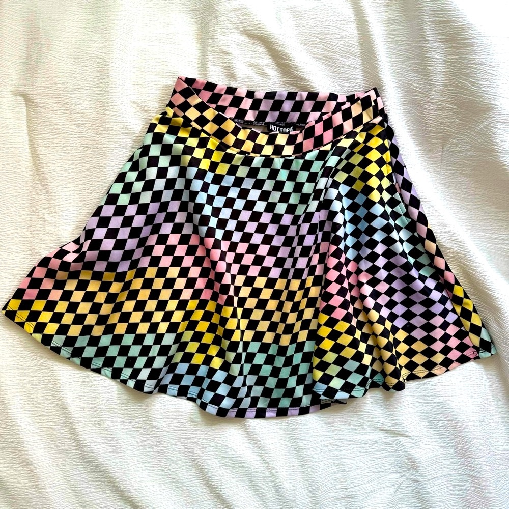 Hot Topic Checkered Rainbow Skirt